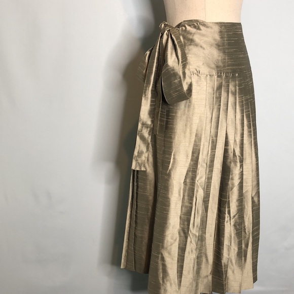 France Andrevie Champagne Wrap Pleated Silk Skirt Size 8 - Picture 10 of 13